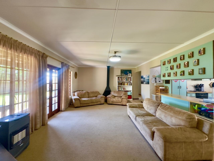 3 Bedroom Property for Sale in Stilbaai Wes Western Cape